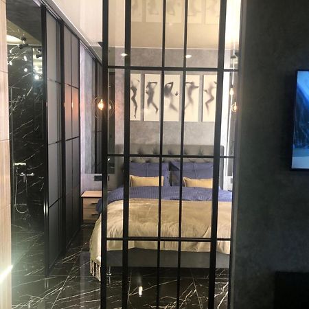 Luxury Design Apartments In The Center Of Kiev エクステリア 写真